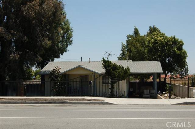 Rialto, CA 92376,135 W Randall Avenue