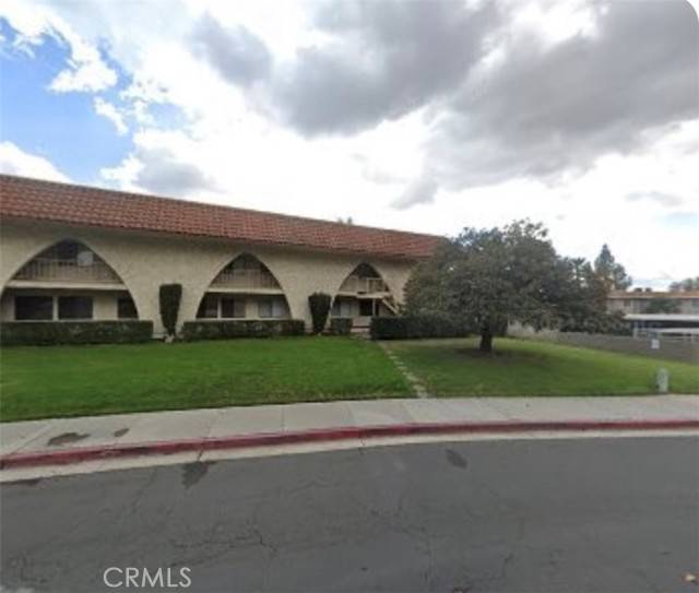 Riverside, CA 92507,1000 Central Avenue #42