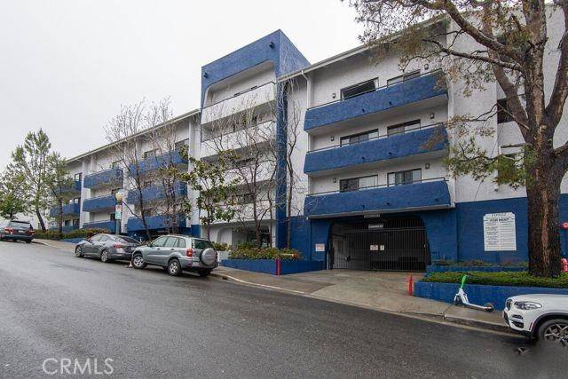 Los Angeles, CA 90024,10982 Roebling Avenue #464