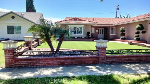 Santa Ana, CA 92704,5402 W Ballast Avenue