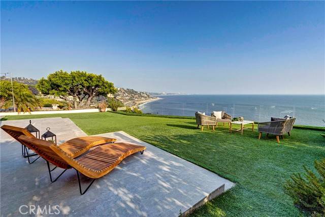 Malibu, CA 90265,18300 Coastline Drive