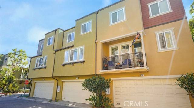 Newport Beach, CA 92663,12 Bluefin Court