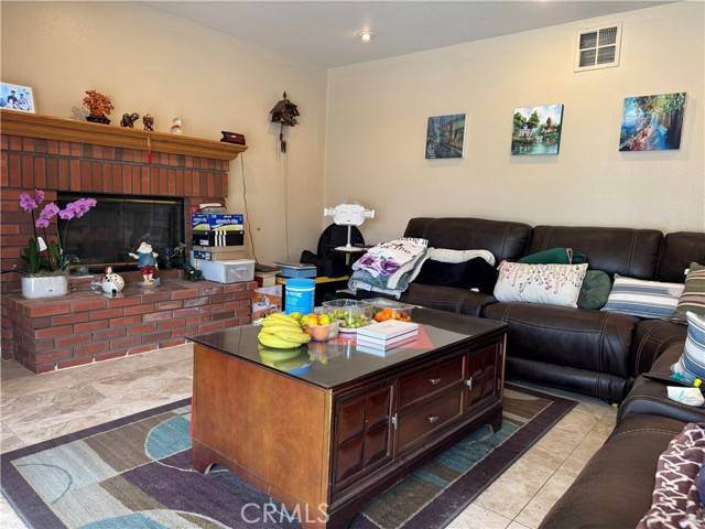 Walnut, CA 91789,20144 Traveler Circle