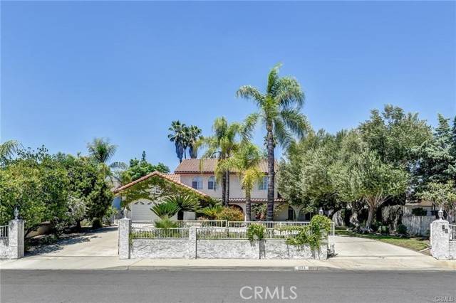 Claremont, CA 91711,2177 W Silver Tree Road