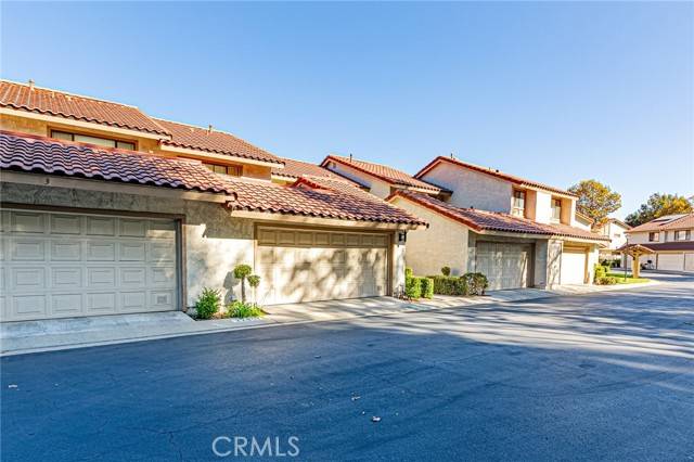 Diamond Bar, CA 91765,22801 Chardonnay Drive #4