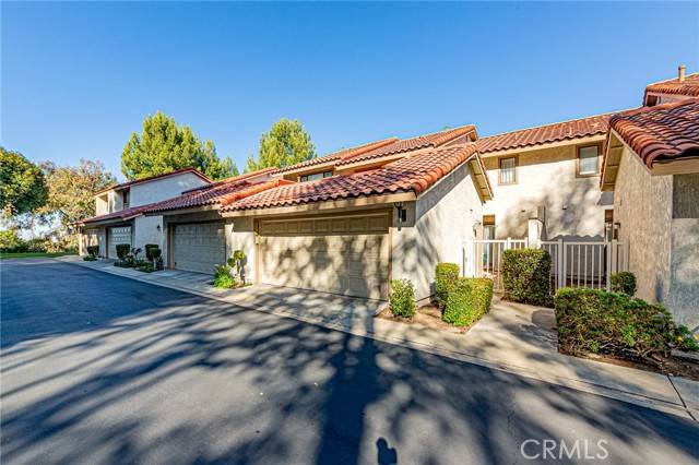 Diamond Bar, CA 91765,22801 Chardonnay Drive #4