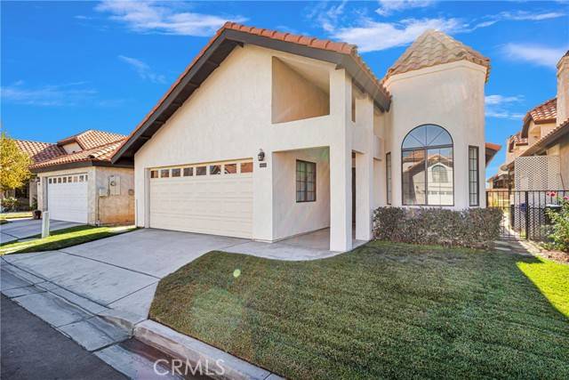 Apple Valley, CA 92308,19235 Pine Way