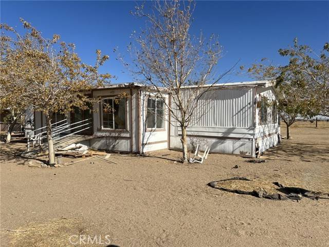 Hesperia, CA 92344,10449 Caliente Road