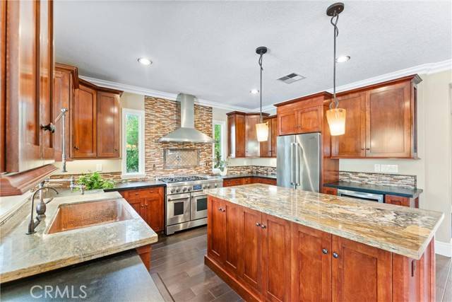 Eastvale, CA 92880,13260 Cortland Street