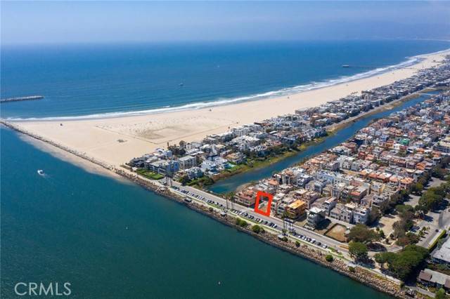 Marina Del Rey, CA 90292,115 Via Marina