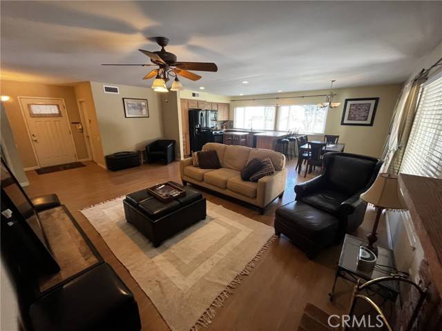 Newbury Park (thousand Oaks), CA 91320,3319 Holloway Street