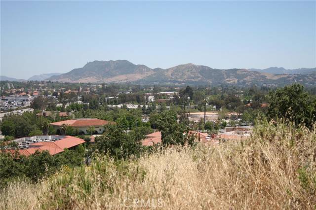 Thousand Oaks, CA 91362,0 Foothill & Manzanita