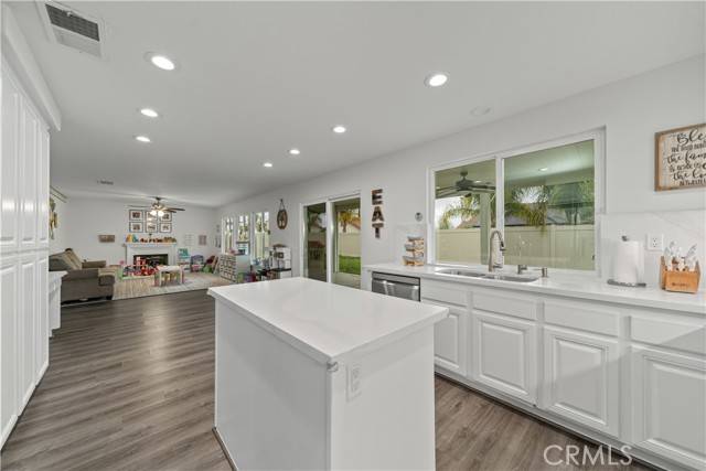 Murrieta, CA 92563,28823 Tonya Street