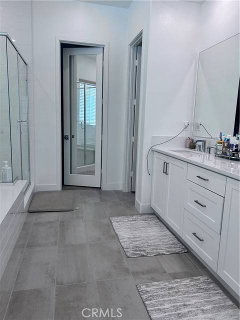 Valencia (santa Clarita), CA 91381,26720 Afton Lane