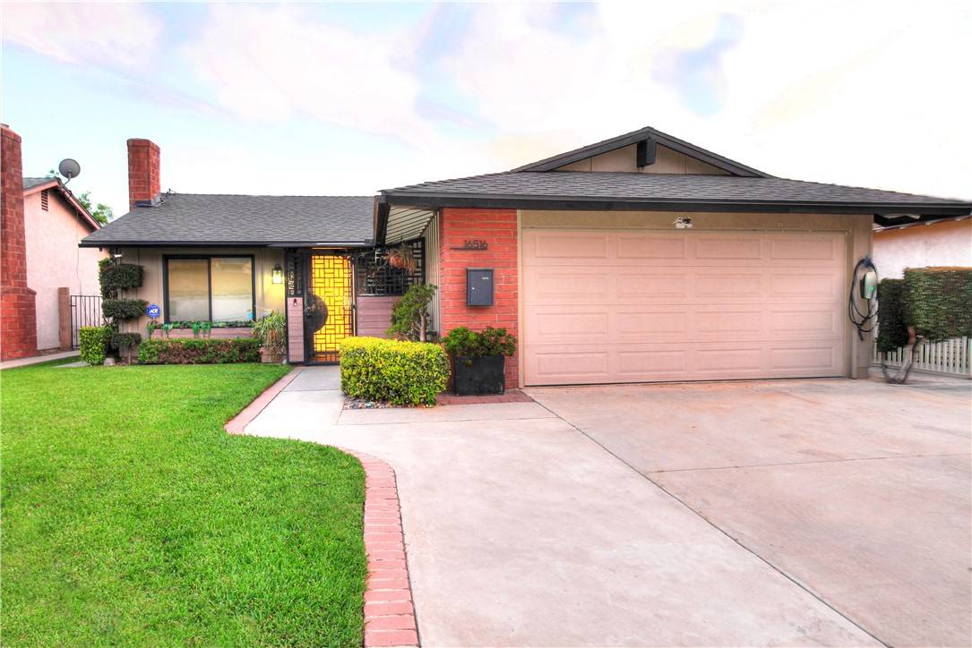 Covina, CA 91722,16516 E Bellbrook Street