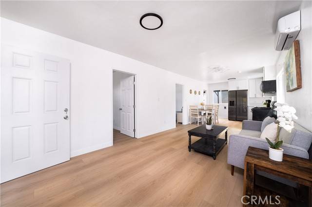 Santa Ana, CA 92703,1009 W Myrtle Street