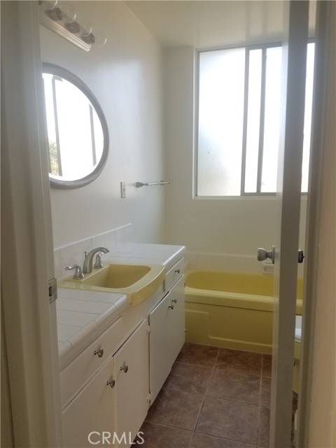 Riverside, CA 92506,6979 Palm Court #239M