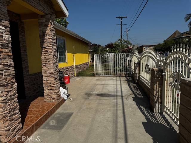 El Monte, CA 91732,12145 Wanda Street