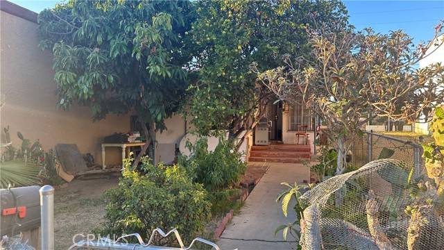 Placentia, CA 92870,317 W Santa Fe Avenue