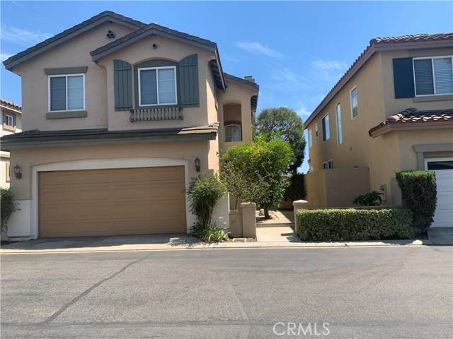 Placentia, CA 92870,1740 Pierce Lane