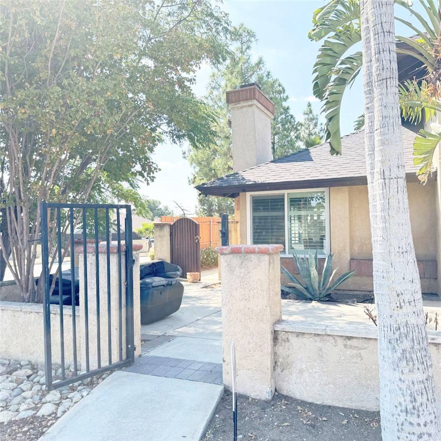 Fontana, CA 92336,7372 Oleander