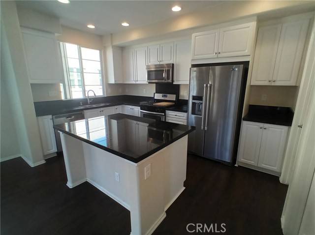 Upland, CA 91786,126 Macintosh