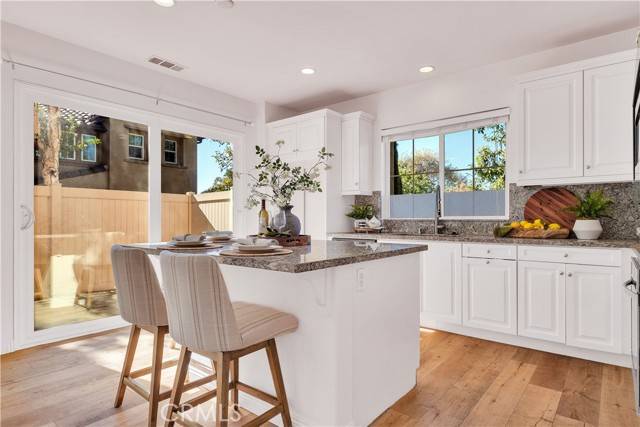 Upland, CA 91786,434 Golden Bear