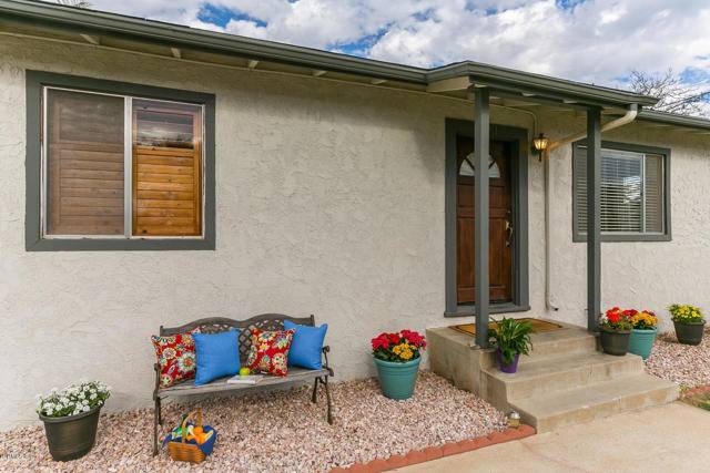 Oak View, CA 93022,291 Larmier Avenue