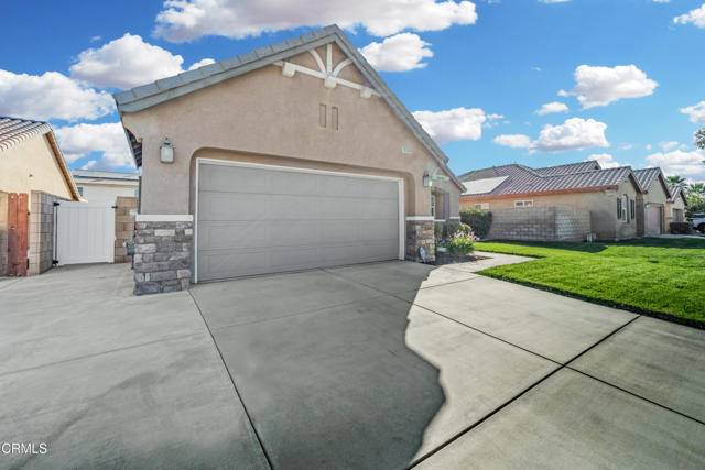 Lancaster, CA 93536,6134 Still Meadow Lane