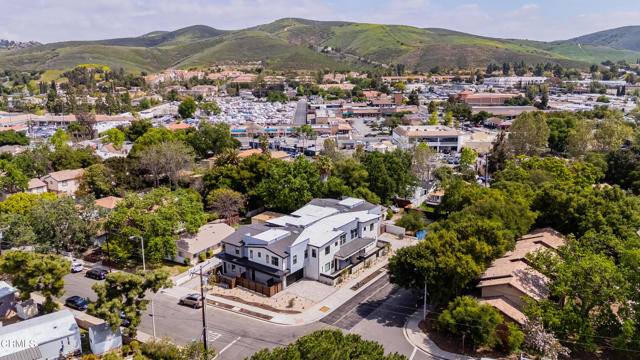Thousand Oaks, CA 91362,107 S Skyline Drive