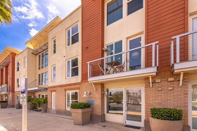 Oxnard, CA 93035,1901 Victoria Avenue #107