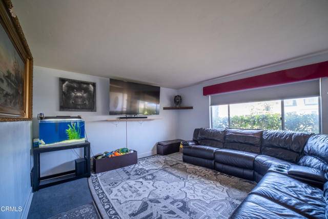 Camarillo, CA 93010,1742 Forar Circle