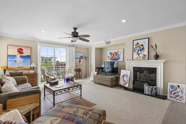 Oxnard, CA 93035,1547 Windshore Way