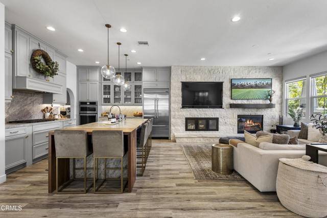 Oxnard, CA 93035,4173 Caribbean Street