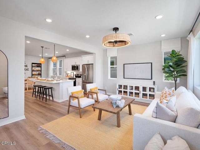 Piru, CA 93040,119 Yellow Birch Lane