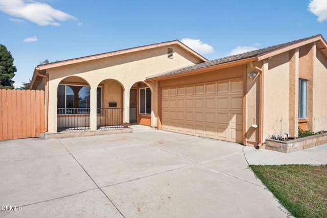 Ventura, CA 93003,6957 Heron Street