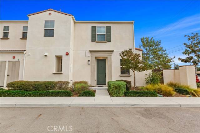 Glendora, CA 91740,301 E Arrow #1