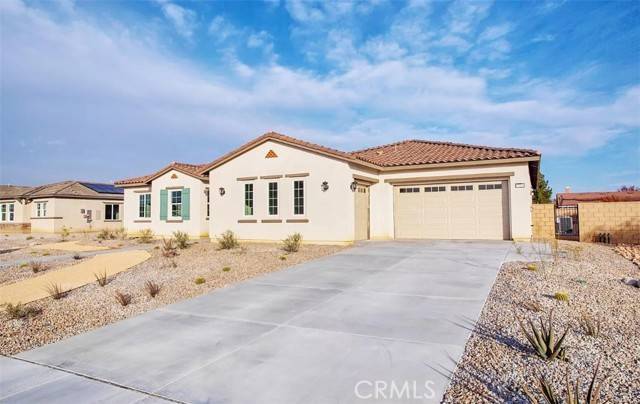 Apple Valley, CA 92308,12925 Davona Dale Road