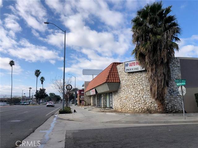 Riverside, CA 92503,9741 Magnolia Avenue