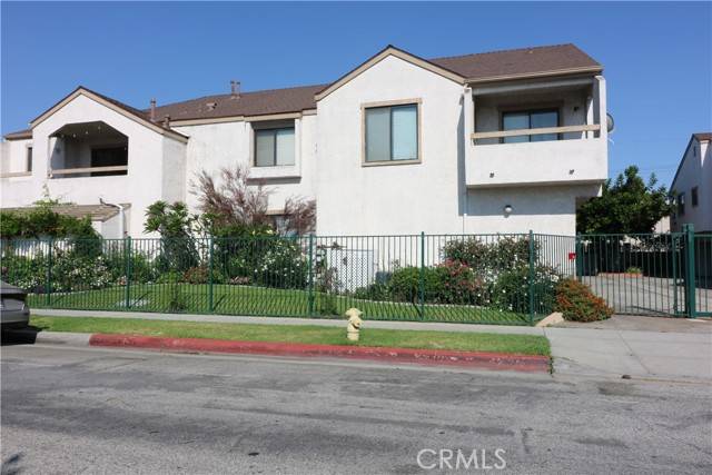 Pico Rivera, CA 90660,7922 Serapis Avenue #12