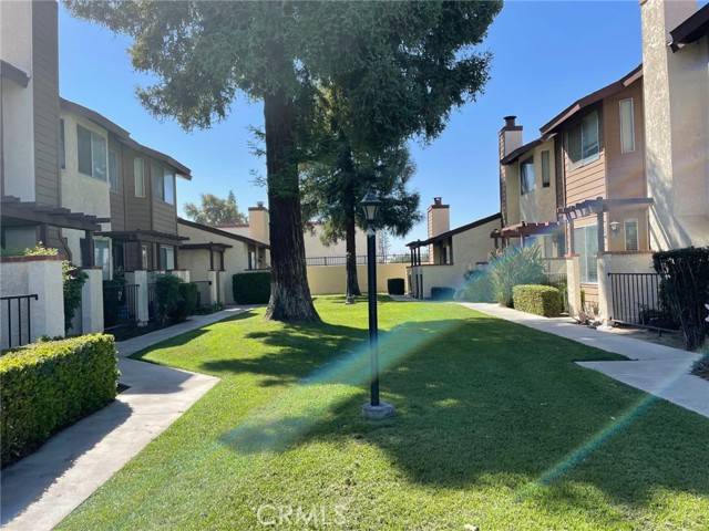 Bakersfield, CA 93309,4600 Beechwood Street #49