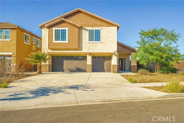 Fontana, CA 92335,15718 Dianthus Avenue