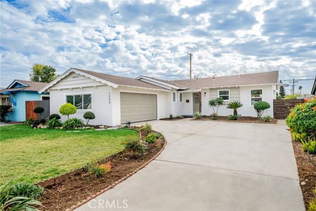 Ontario, CA 91762,1353 W Harvard Place