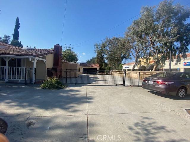 Glendora, CA 91740,619 W Gladstone Street