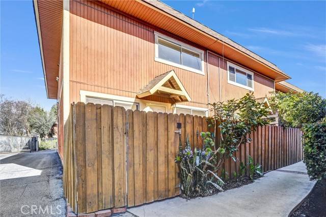 Panorama City (los Angeles), CA 91402,14265 Terra Bella Street #43