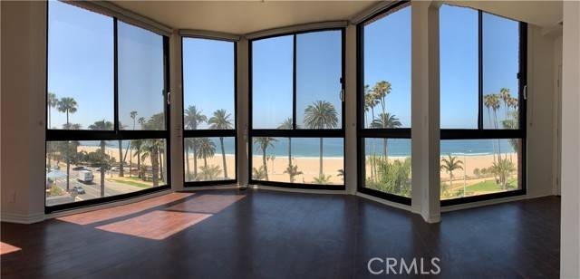 Santa Monica, CA 90403,1033 Ocean Avenue #401