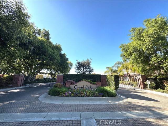 Glendora, CA 91741,221 Grand Oaks Drive