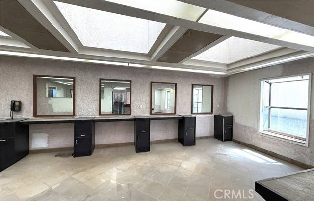 Sierra Madre, CA 91024,94 N Baldwin Avenue