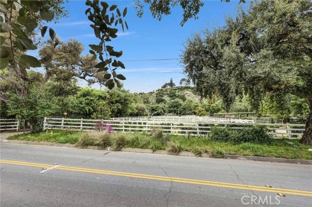 Bradbury, CA 91008,1835 Royal Oaks Drive