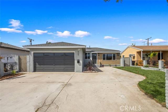 Compton, CA 90220,909 W 156th Street